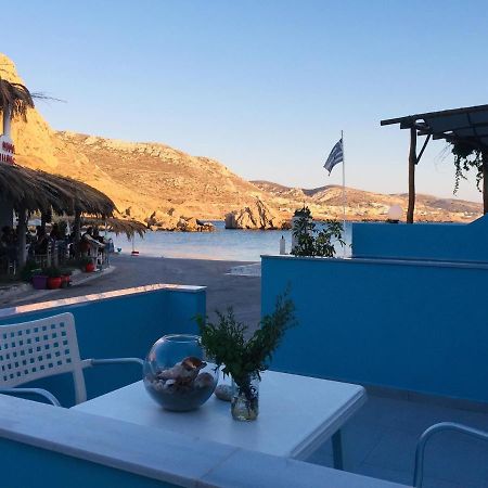 Finiki Seaside Apartment Luaran gambar