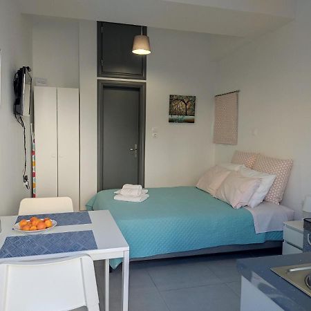 Finiki Seaside Apartment Luaran gambar