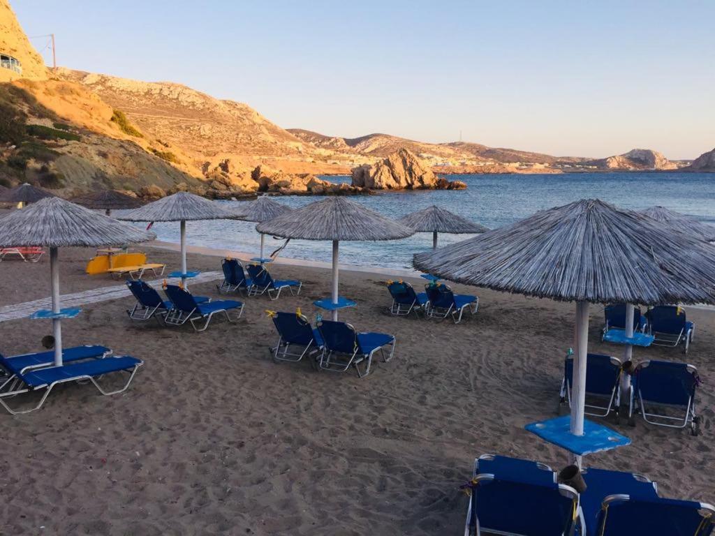 Finiki Seaside Apartment Luaran gambar