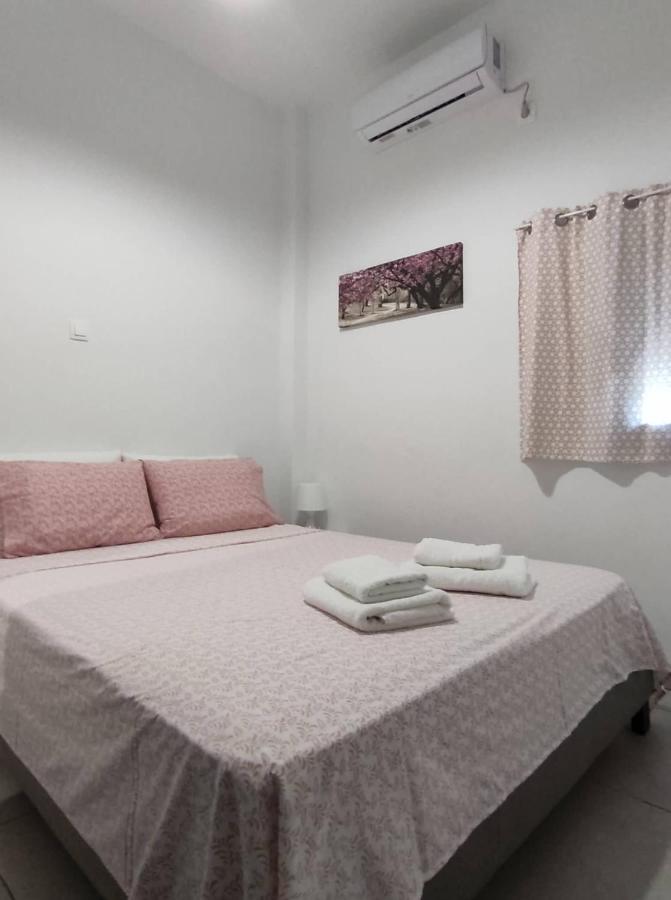 Finiki Seaside Apartment Luaran gambar